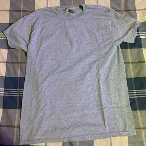 Men’s Gildan Dry Blend T-Shirt (Large)
